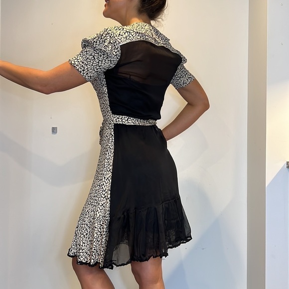 D&G Ivory/Black - Picture 3 of 5